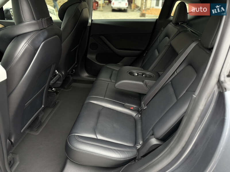 Внедорожник / Кроссовер Tesla Model Y 2022 в Одессе