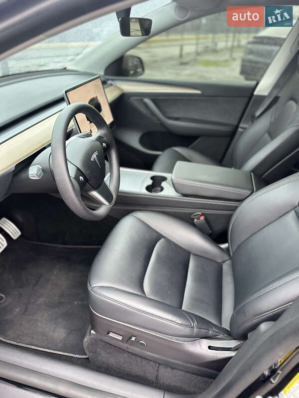 Внедорожник / Кроссовер Tesla Model Y 2022 в Киеве фото 12 Внедорожник / Кроссовер Tesla Model Y 2022 в Киеве