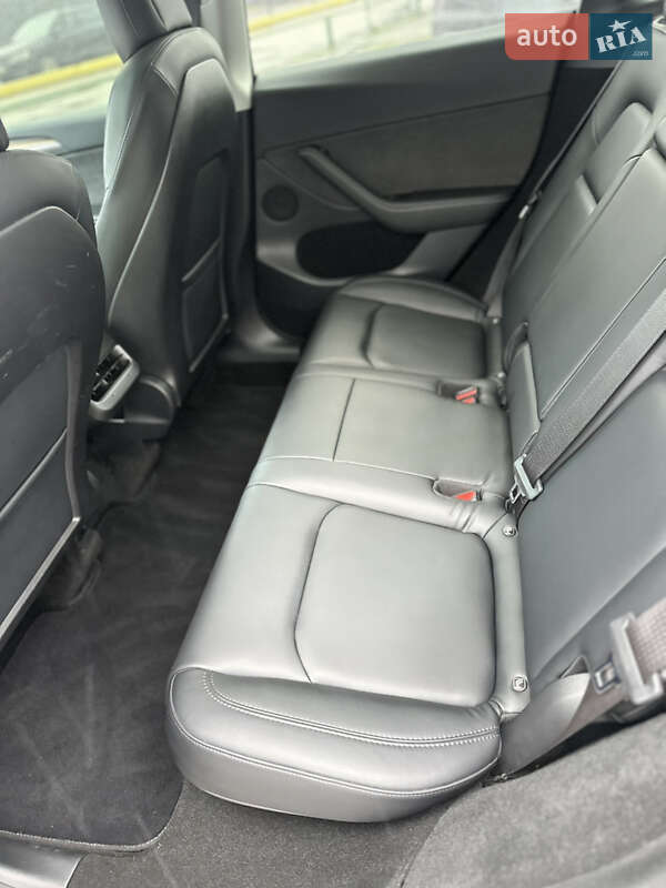 Внедорожник / Кроссовер Tesla Model Y 2022 в Киеве фото 16 Внедорожник / Кроссовер Tesla Model Y 2022 в Киеве