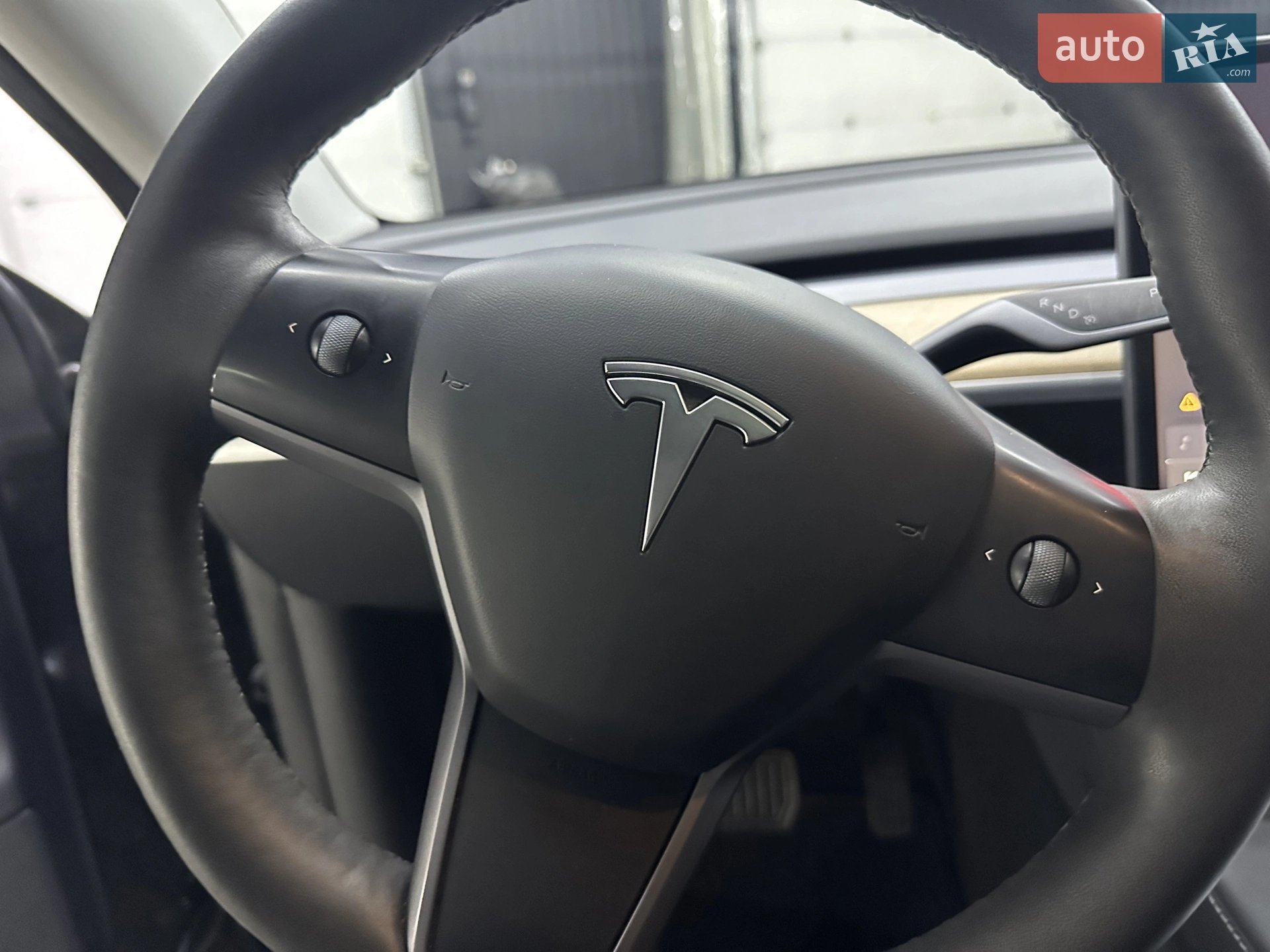 2024 Tesla Model Y - мініатюра 33