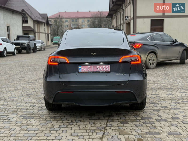 Внедорожник / Кроссовер Tesla Model Y 2023 в Тернополе