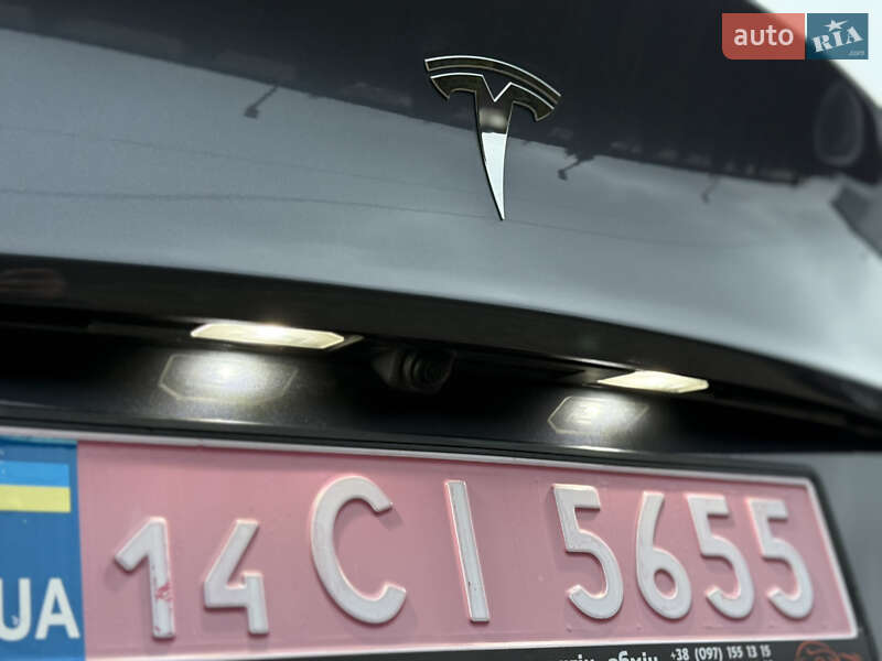Внедорожник / Кроссовер Tesla Model Y 2023 в Тернополе