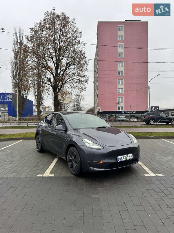 Внедорожник / Кроссовер Tesla Model Y 2023 в Хмельницком фото 4 Внедорожник / Кроссовер Tesla Model Y 2023 в Хмельницком