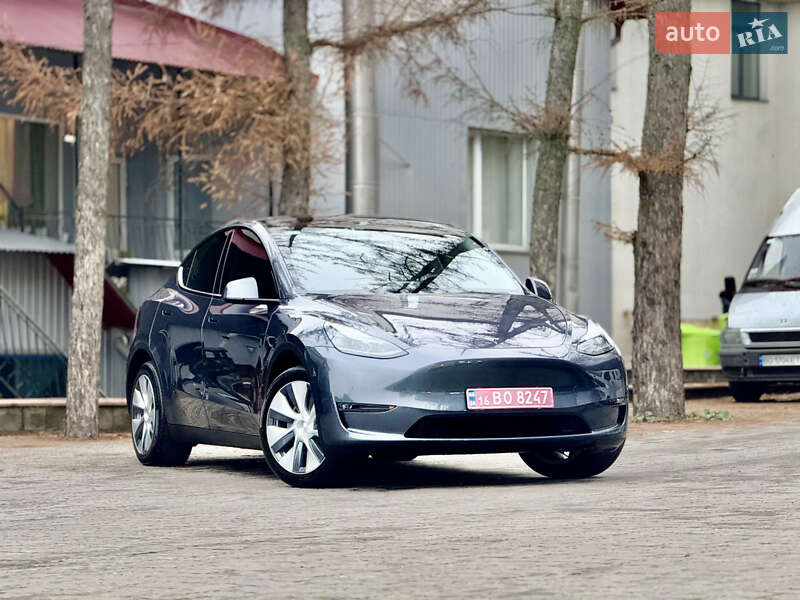 Внедорожник / Кроссовер Tesla Model Y 2023 в Тернополе фото 24 Внедорожник / Кроссовер Tesla Model Y 2023 в Тернополе
