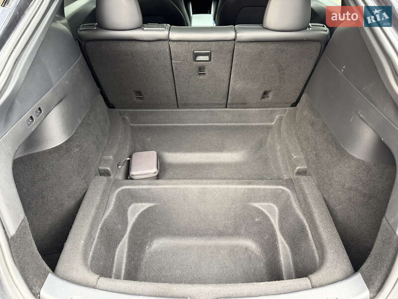 Позашляховик / Кросовер Tesla Model Y 2020 в Луцьку фото 18 Позашляховик / Кросовер Tesla Model Y 2020 в Луцьку