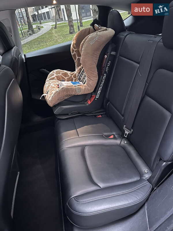 Внедорожник / Кроссовер Tesla Model Y 2020 в Броварах фото 28 Внедорожник / Кроссовер Tesla Model Y 2020 в Броварах