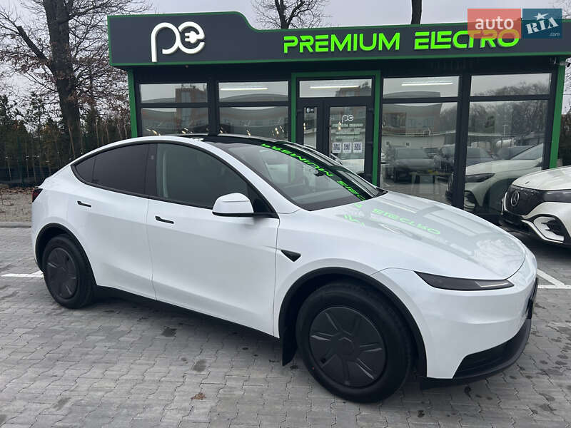 Внедорожник / Кроссовер Tesla Model Y 2025 в Киеве