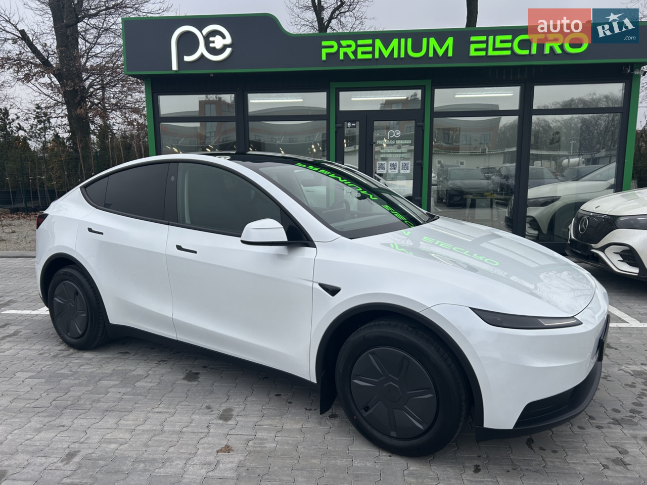 2024 Tesla Model Y - мініатюра 35