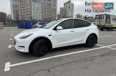 Позашляховик / Кросовер Tesla Model Y 2022 в Києві