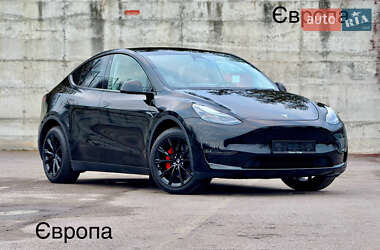 Позашляховик / Кросовер Tesla Model Y 2024 в Рівному