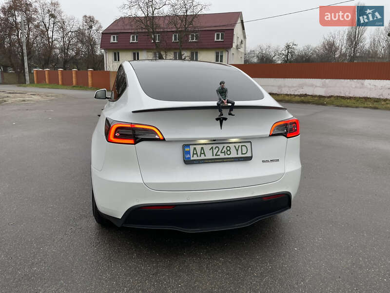 Внедорожник / Кроссовер Tesla Model Y 2022 в Киеве фото 2 Внедорожник / Кроссовер Tesla Model Y 2022 в Киеве