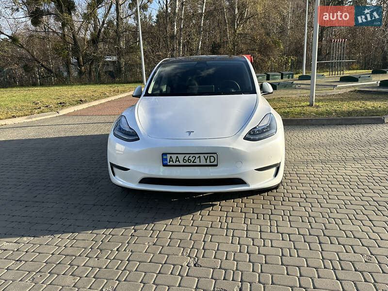Внедорожник / Кроссовер Tesla Model Y 2022 в Киеве