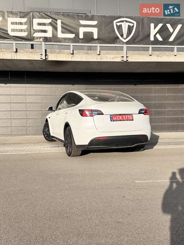 Внедорожник / Кроссовер Tesla Model Y 2023 в Киеве фото 8 Внедорожник / Кроссовер Tesla Model Y 2023 в Киеве