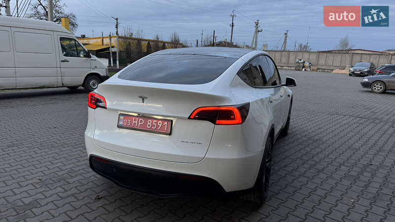 Внедорожник / Кроссовер Tesla Model Y 2020 в Луцке