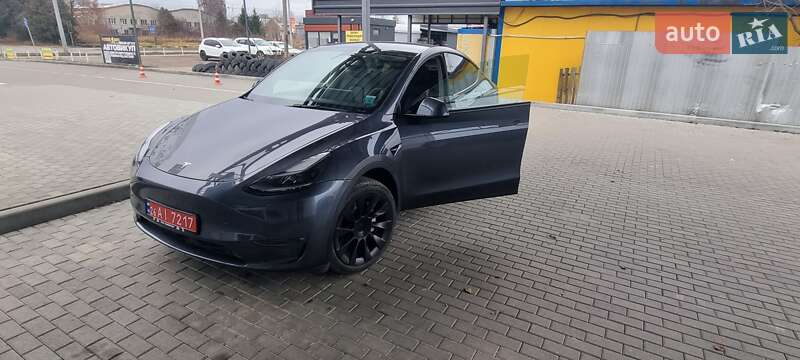 Внедорожник / Кроссовер Tesla Model Y 2023 в Львове фото Внедорожник / Кроссовер Tesla Model Y 2023 в Львове