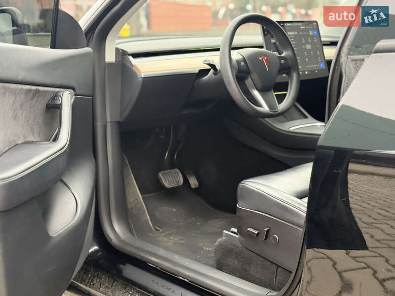 Внедорожник / Кроссовер Tesla Model Y 2021 в Дрогобыче фото 13 Внедорожник / Кроссовер Tesla Model Y 2021 в Дрогобыче