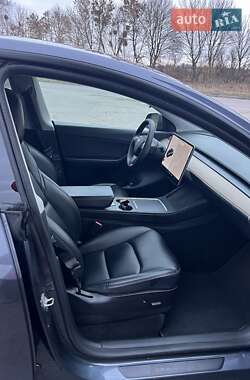 Внедорожник / Кроссовер Tesla Model Y 2021 в Ровно