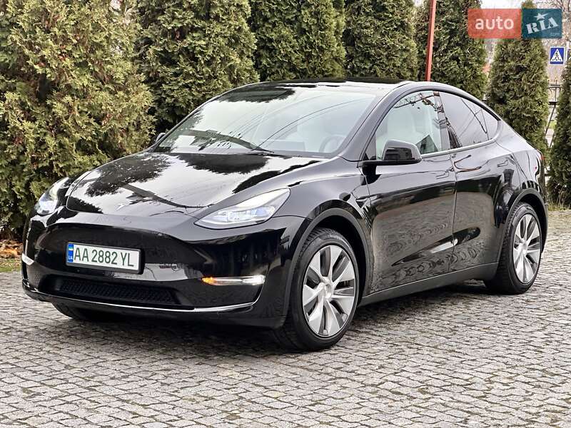 Tesla Model Y 2023 Tesla Model Y 2023