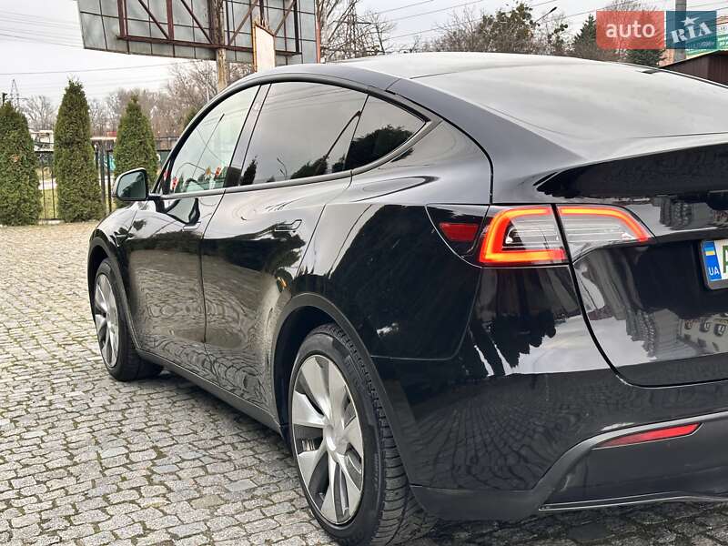 Внедорожник / Кроссовер Tesla Model Y 2023 в Киеве фото 32 Внедорожник / Кроссовер Tesla Model Y 2023 в Киеве