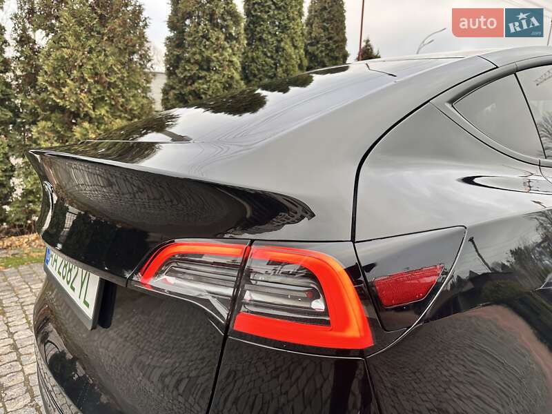 Внедорожник / Кроссовер Tesla Model Y 2023 в Киеве фото 37 Внедорожник / Кроссовер Tesla Model Y 2023 в Киеве