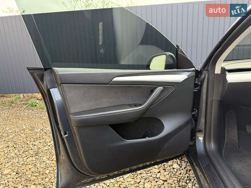 Внедорожник / Кроссовер Tesla Model Y 2023 в Стрые фото 37 Внедорожник / Кроссовер Tesla Model Y 2023 в Стрые