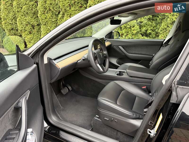 Внедорожник / Кроссовер Tesla Model Y 2022 в Киеве фото 6 Внедорожник / Кроссовер Tesla Model Y 2022 в Киеве