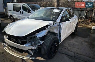 Внедорожник / Кроссовер Tesla Model Y 2023 в Харькове