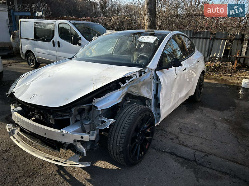 Tesla Model Y 2023 Tesla Model Y 2023