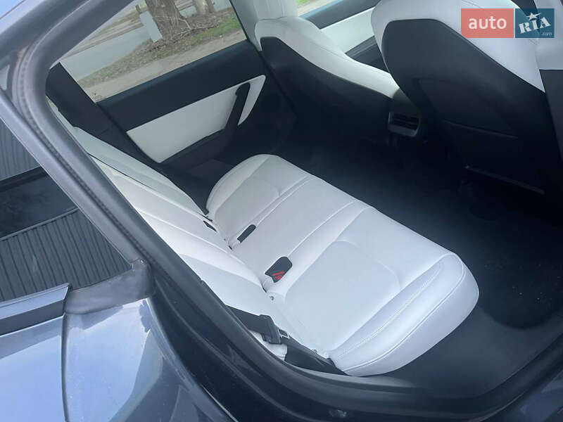 Внедорожник / Кроссовер Tesla Model Y 2021 в Днепре фото 7 Внедорожник / Кроссовер Tesla Model Y 2021 в Днепре