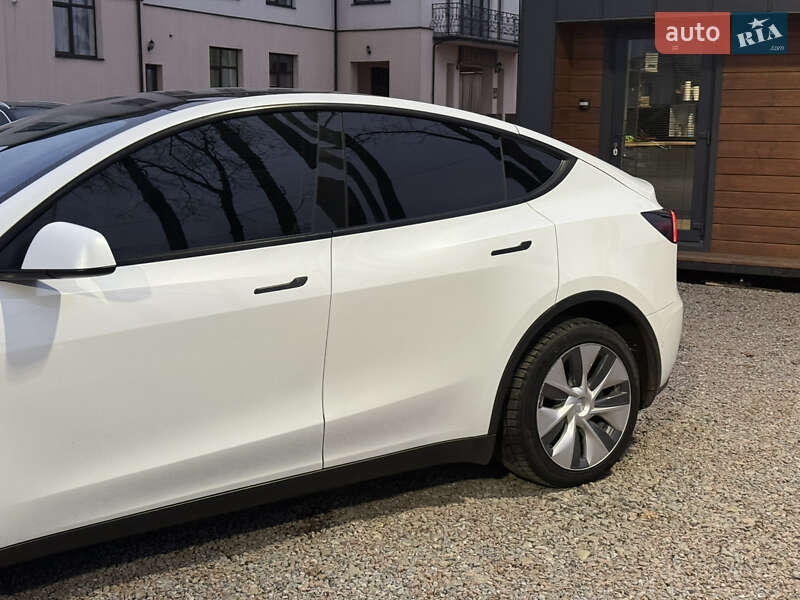 Внедорожник / Кроссовер Tesla Model Y 2021 в Стрые фото 7 Внедорожник / Кроссовер Tesla Model Y 2021 в Стрые