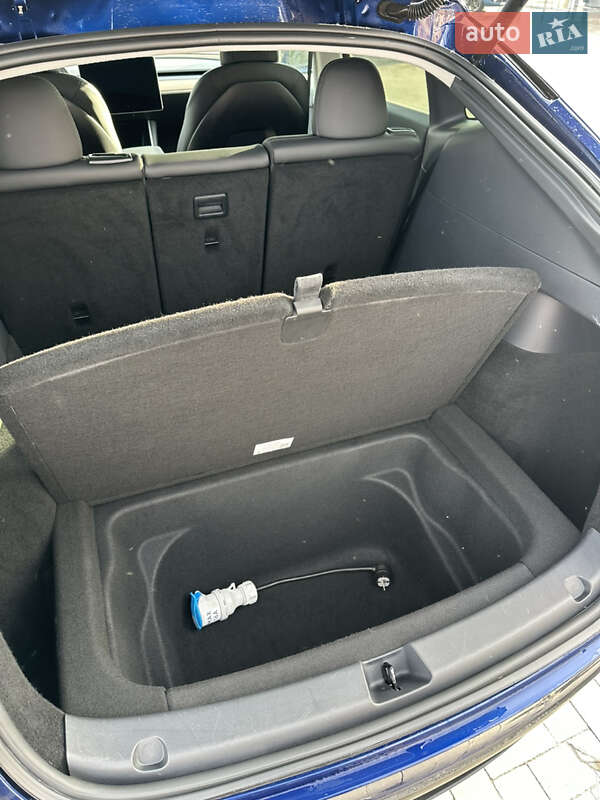 Внедорожник / Кроссовер Tesla Model Y 2020 в Лубнах