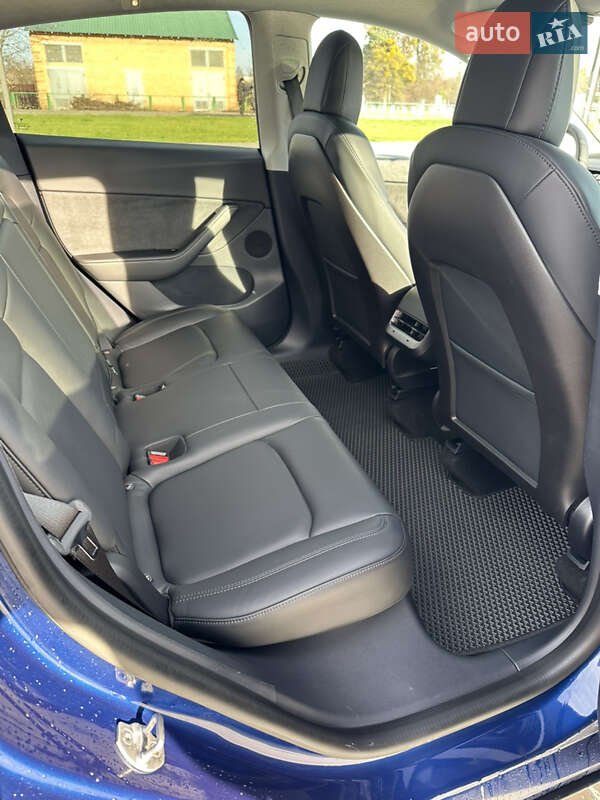 Внедорожник / Кроссовер Tesla Model Y 2020 в Лубнах