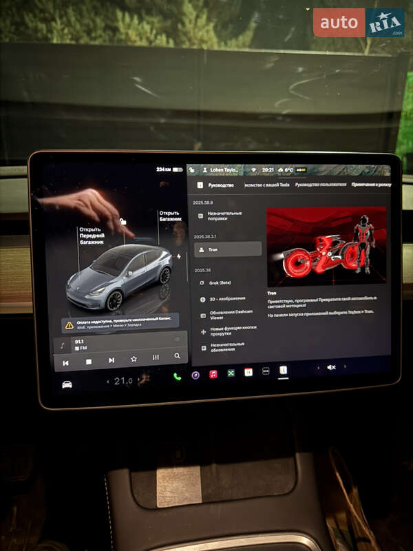 Внедорожник / Кроссовер Tesla Model Y 2023 в Львове