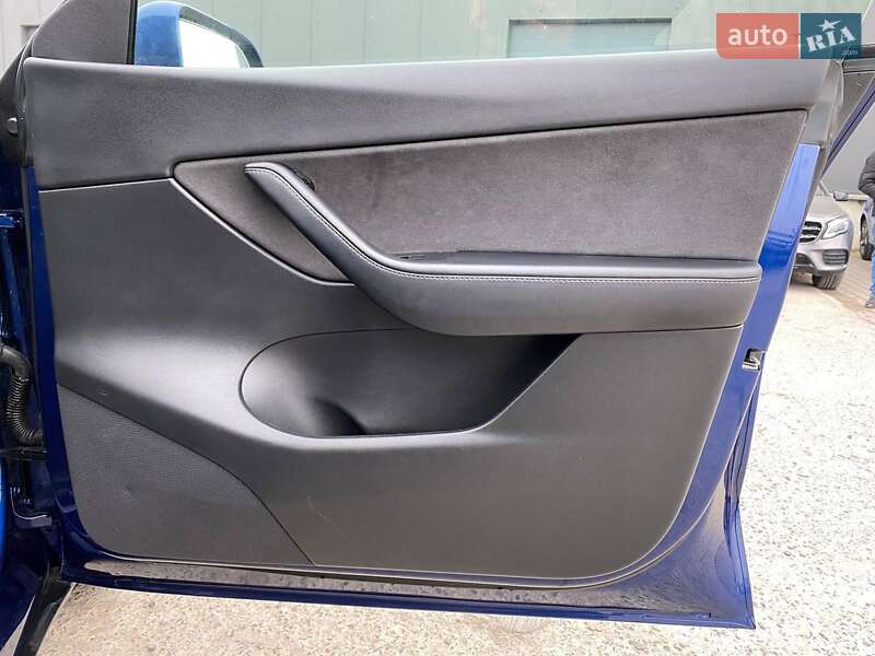 Внедорожник / Кроссовер Tesla Model Y 2021 в Львове фото 23 Внедорожник / Кроссовер Tesla Model Y 2021 в Львове