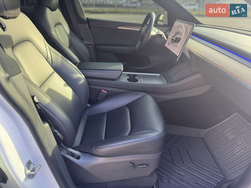 Внедорожник / Кроссовер Tesla Model Y 2022 в Харькове фото 20 Внедорожник / Кроссовер Tesla Model Y 2022 в Харькове