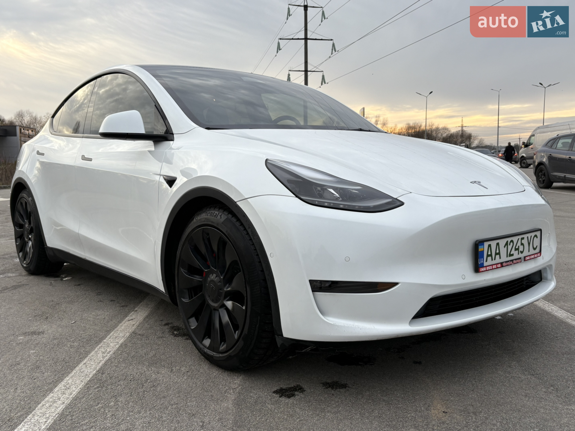 2022 Tesla Model Y - мініатюра 3