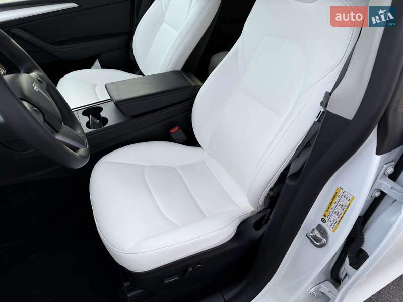 Внедорожник / Кроссовер Tesla Model Y 2023 в Днепре фото 13 Внедорожник / Кроссовер Tesla Model Y 2023 в Днепре