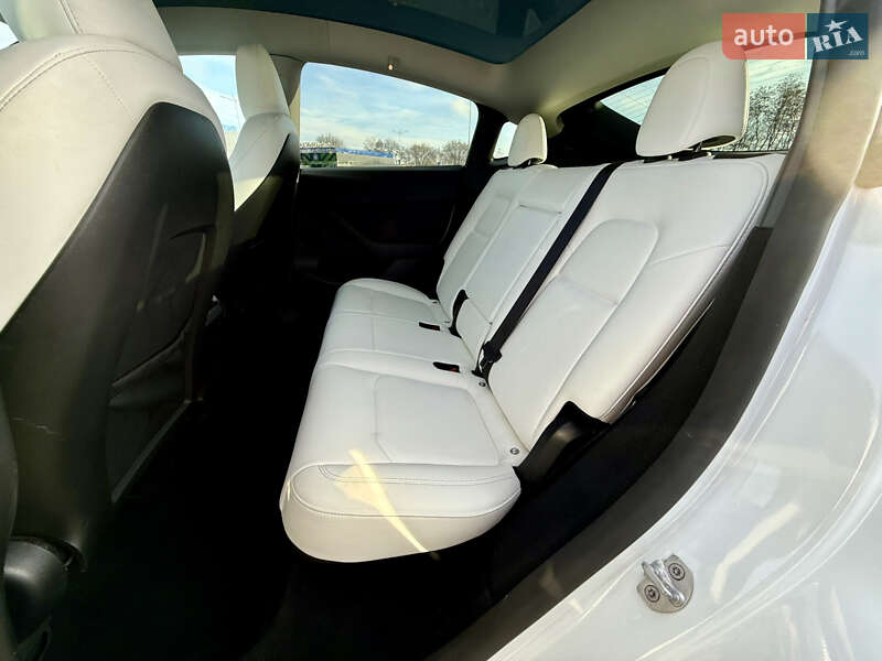 Внедорожник / Кроссовер Tesla Model Y 2023 в Днепре фото 27 Внедорожник / Кроссовер Tesla Model Y 2023 в Днепре