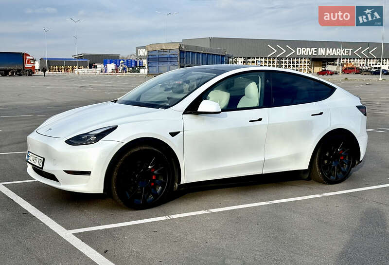 Внедорожник / Кроссовер Tesla Model Y 2023 в Днепре фото 31 Внедорожник / Кроссовер Tesla Model Y 2023 в Днепре