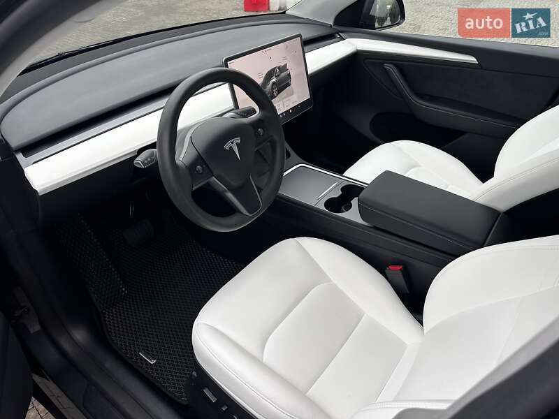 Внедорожник / Кроссовер Tesla Model Y 2023 в Полтаве фото 17 Внедорожник / Кроссовер Tesla Model Y 2023 в Полтаве
