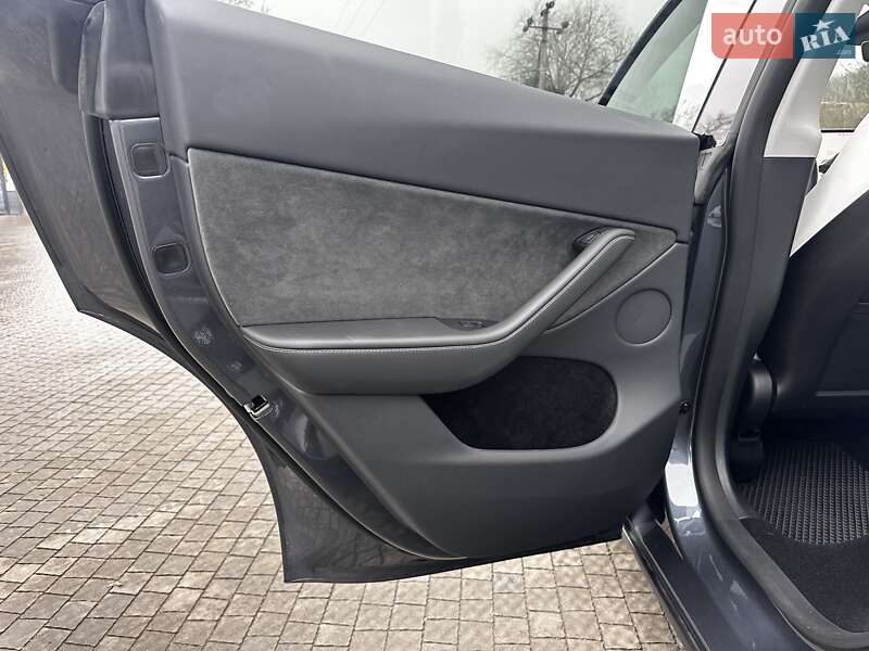 Внедорожник / Кроссовер Tesla Model Y 2023 в Полтаве фото 23 Внедорожник / Кроссовер Tesla Model Y 2023 в Полтаве