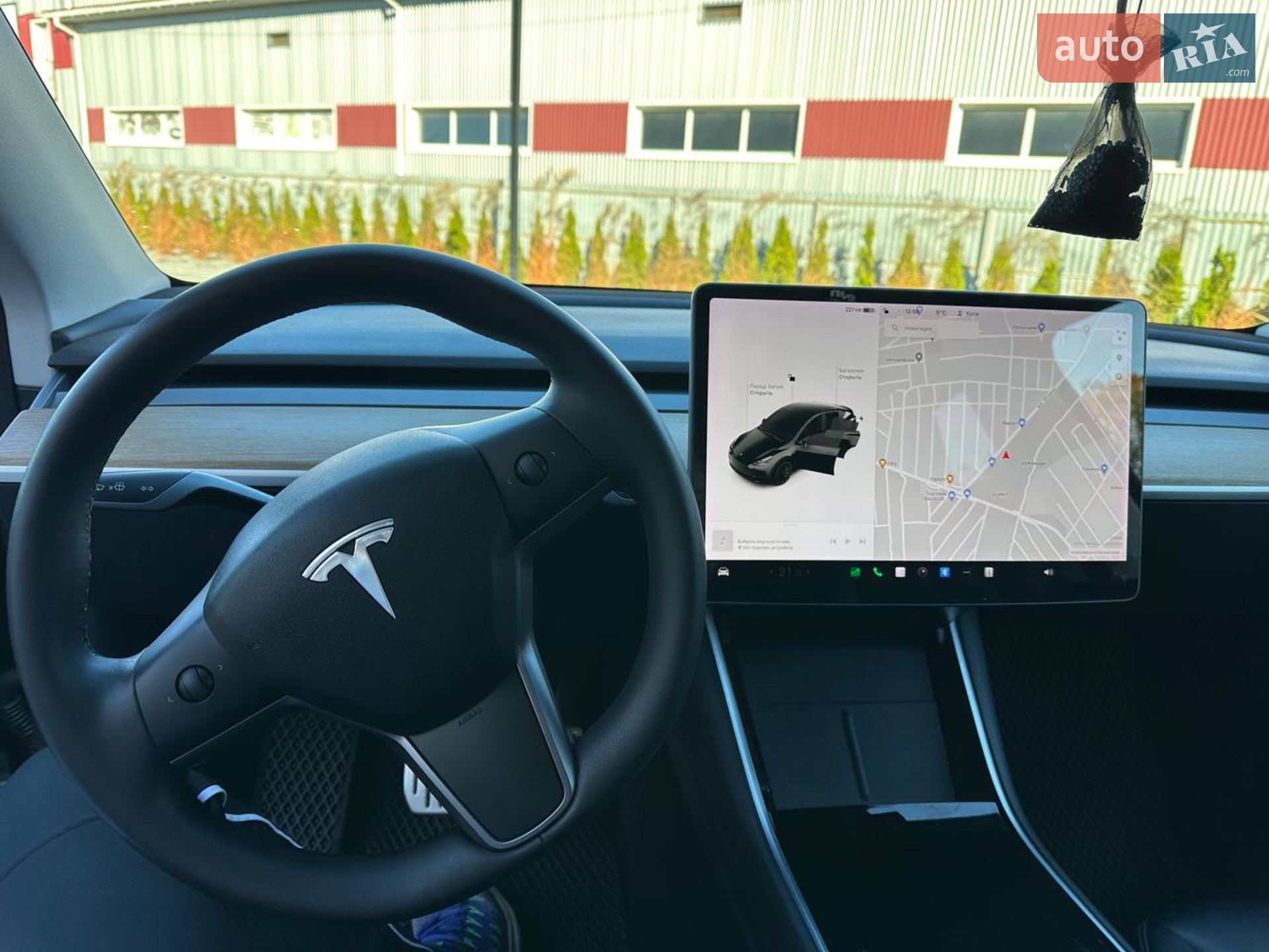 2020 Tesla Model Y - мініатюра 11