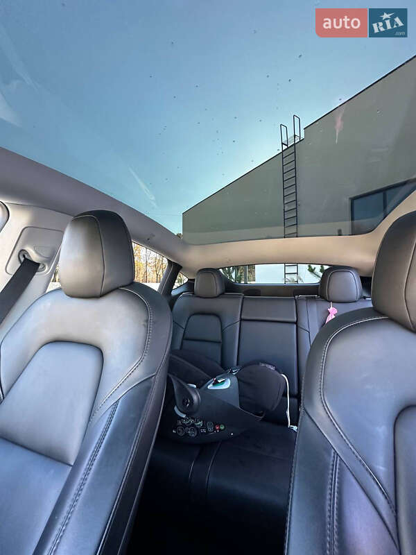 Внедорожник / Кроссовер Tesla Model Y 2020 в Луцке фото 16 Внедорожник / Кроссовер Tesla Model Y 2020 в Луцке