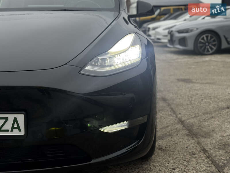 Внедорожник / Кроссовер Tesla Model Y 2021 в Житомире
