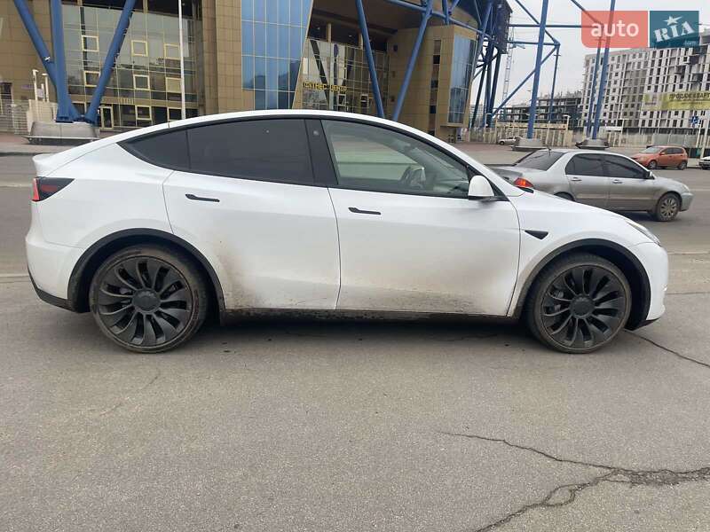 Внедорожник / Кроссовер Tesla Model Y 2021 в Харькове фото 7 Внедорожник / Кроссовер Tesla Model Y 2021 в Харькове