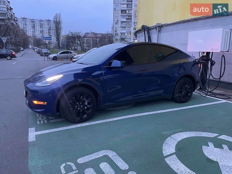 Внедорожник / Кроссовер Tesla Model Y 2021 в Киеве фото 13 Внедорожник / Кроссовер Tesla Model Y 2021 в Киеве
