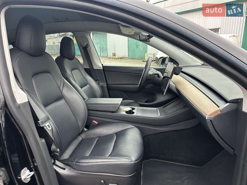 Внедорожник / Кроссовер Tesla Model Y 2021 в Киеве фото 27 Внедорожник / Кроссовер Tesla Model Y 2021 в Киеве