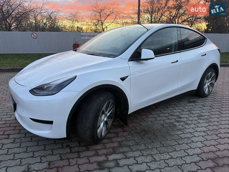 Tesla Model Y 2023 Tesla Model Y 2023