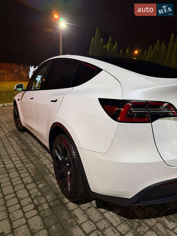 Внедорожник / Кроссовер Tesla Model Y 2021 в Львове фото 4 Внедорожник / Кроссовер Tesla Model Y 2021 в Львове