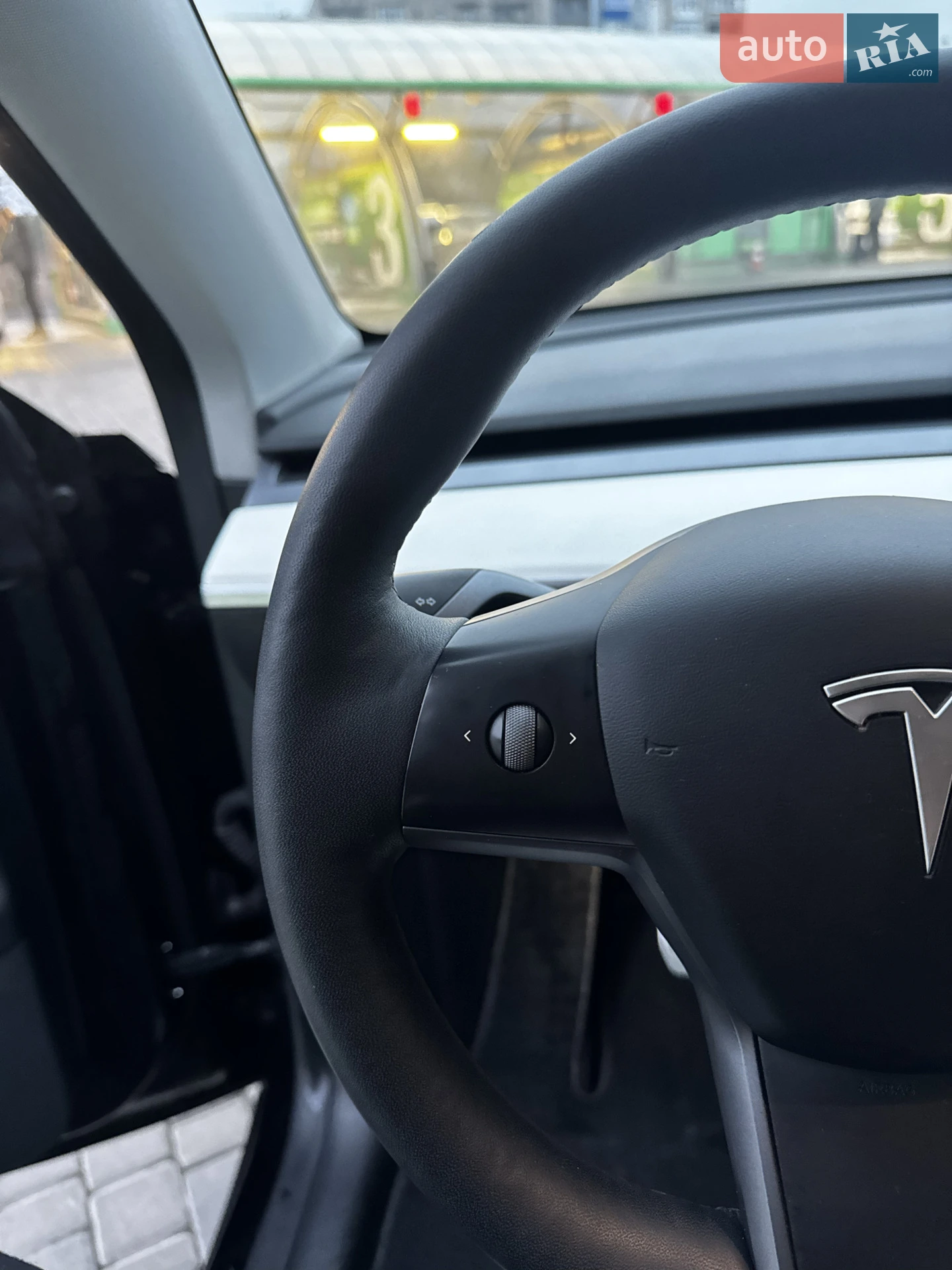 2021 Tesla Model Y - мініатюра 22